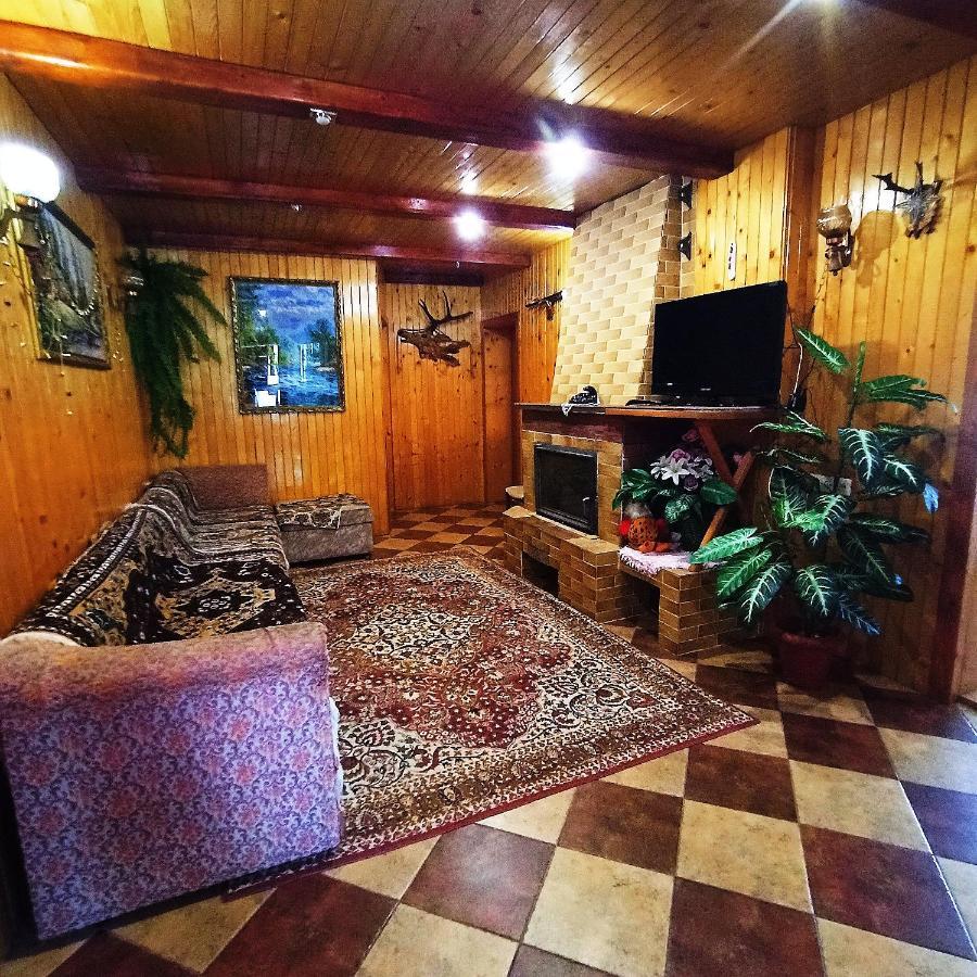 Садиба" У Василя" Volovăţ Exterior foto
